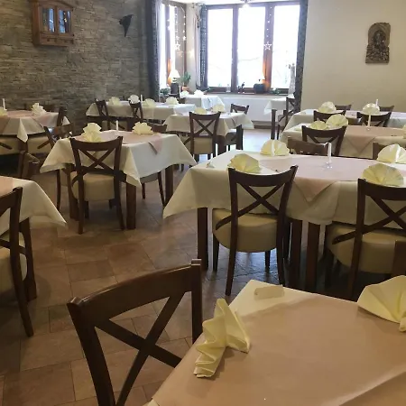 Dwor Karolowka Hotel 3*