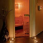 Hotel Dwor Karolowka 3*