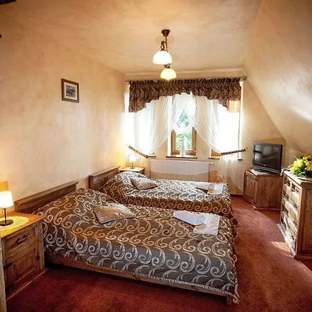 Dwór Karolówka 3*