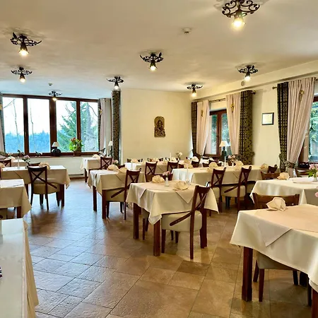 Hotell Dwor Karolowka