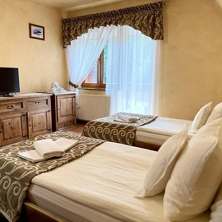 Dwór Karolówka Hotel