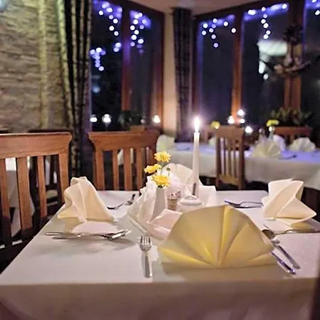 Hotel Dwór Karolówka