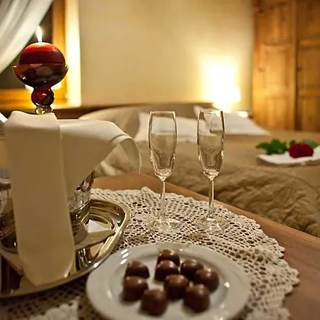 Hotell Dwor Karolowka 3*