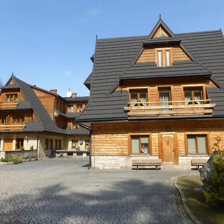 Dwor Karolowka 3* זקופאנה