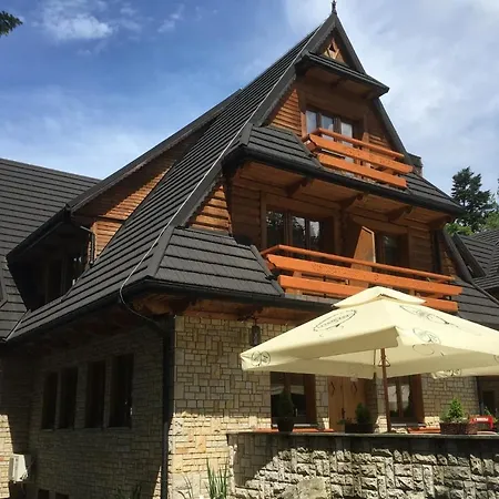 Dwor Karolowka 3* ザコパネ