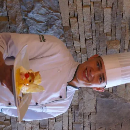 מלון Dwor Karolowka