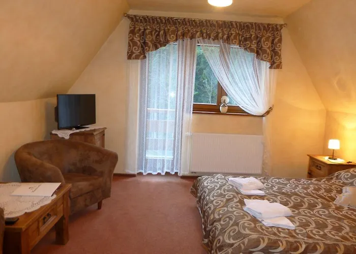 Hotel Dwor Karolowka