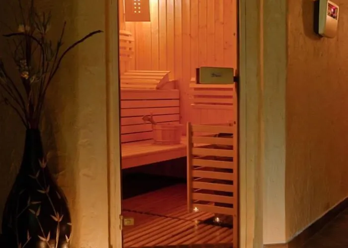 Hotel Dwor Karolowka 3*