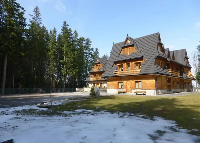 Dwor Karolowka Hotel 3*