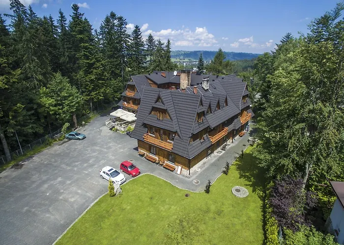 Hotel Dwor Karolowka 3*